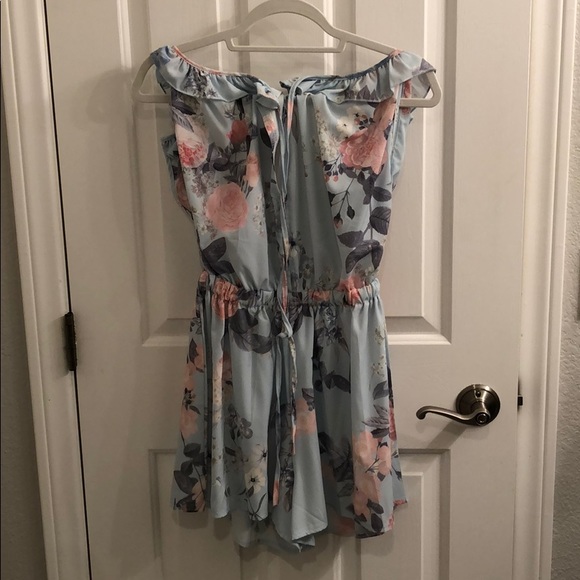 Small blue floral romper - Picture 1 of 2